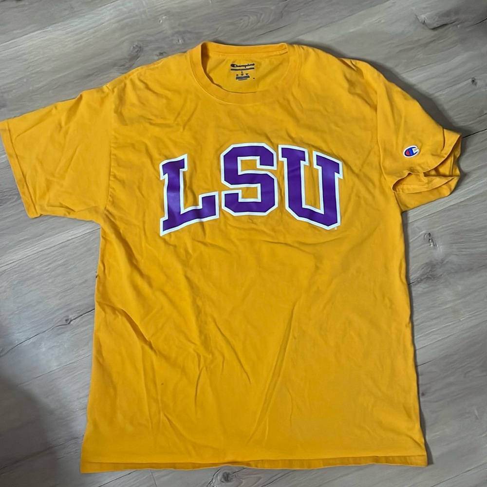 Champion LSU Yellow/Purple T-Shirt. Size Large. Excellent Condition! Louisiana